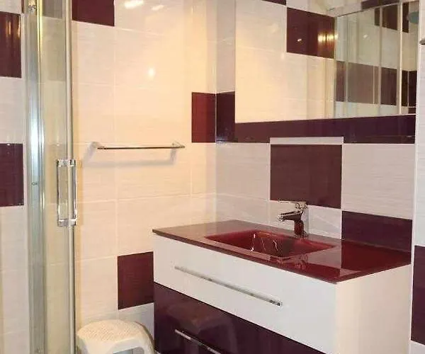 Lejlighed 4e Mar2 2 *